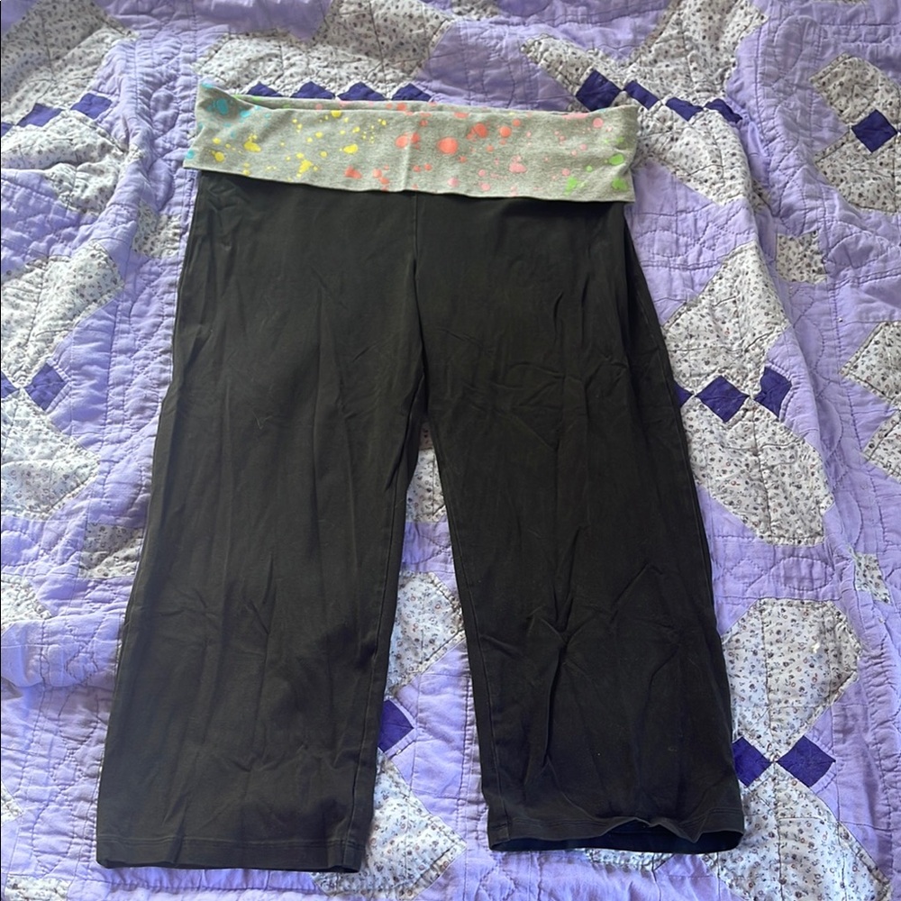 PINK Victoria's Secret Cropped Leggings size large